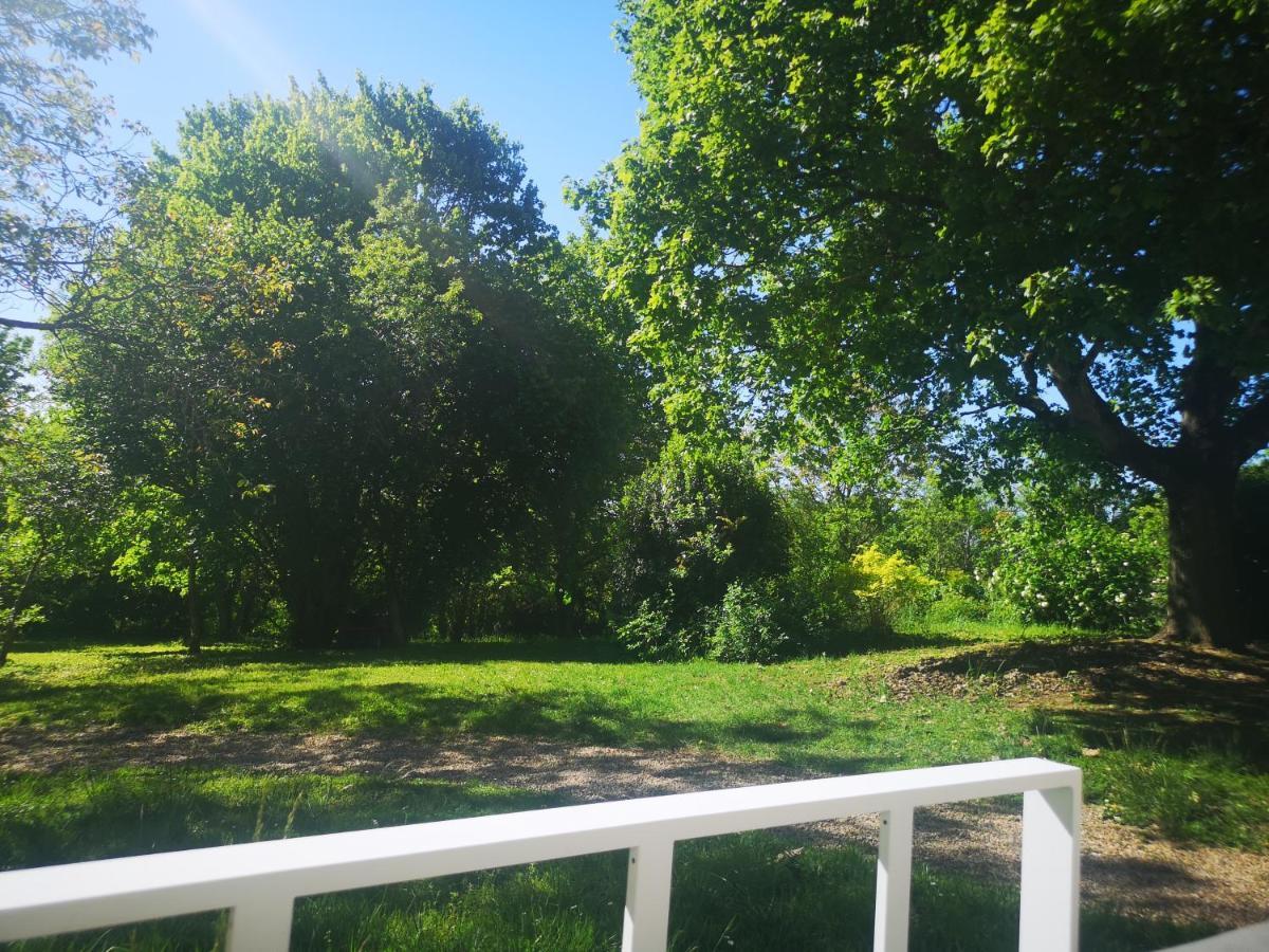 Chez Pauline & Sebastien Le Bien-etre Proche De La Foret Homestay *